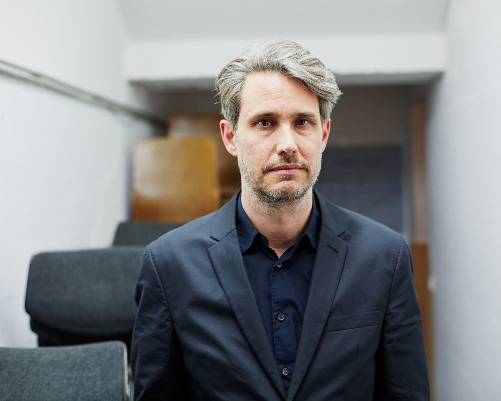 Dirk von Lowtzow, Sänger der Band Tocotronic
