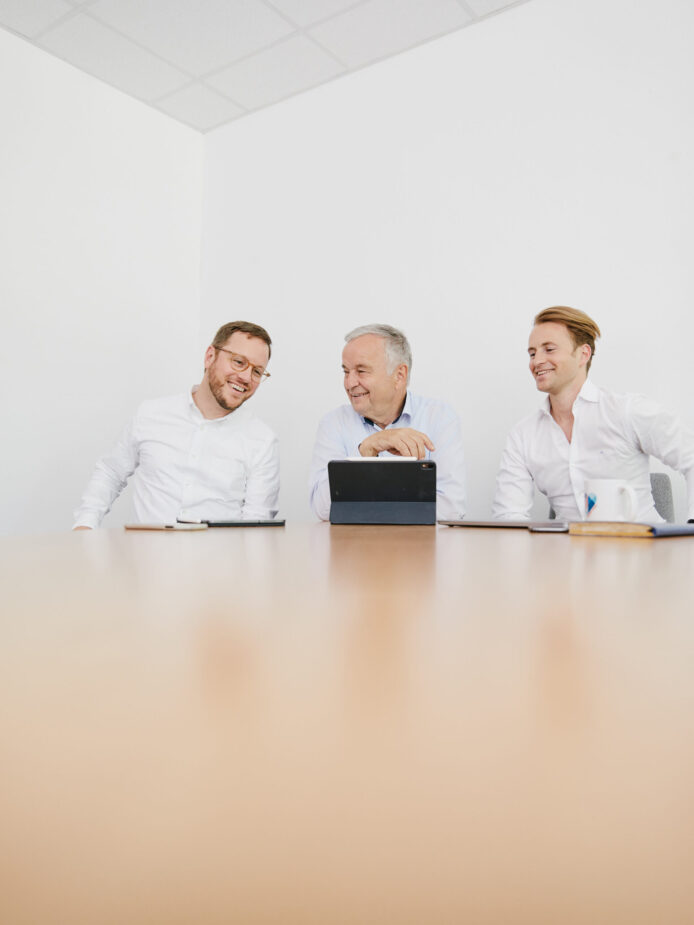 Kroschke Gruppe, Geschäftsführung - Christoph Kroschke, Philipp Kroschke, Felix Kroschke, Porträt, Gruppenbild